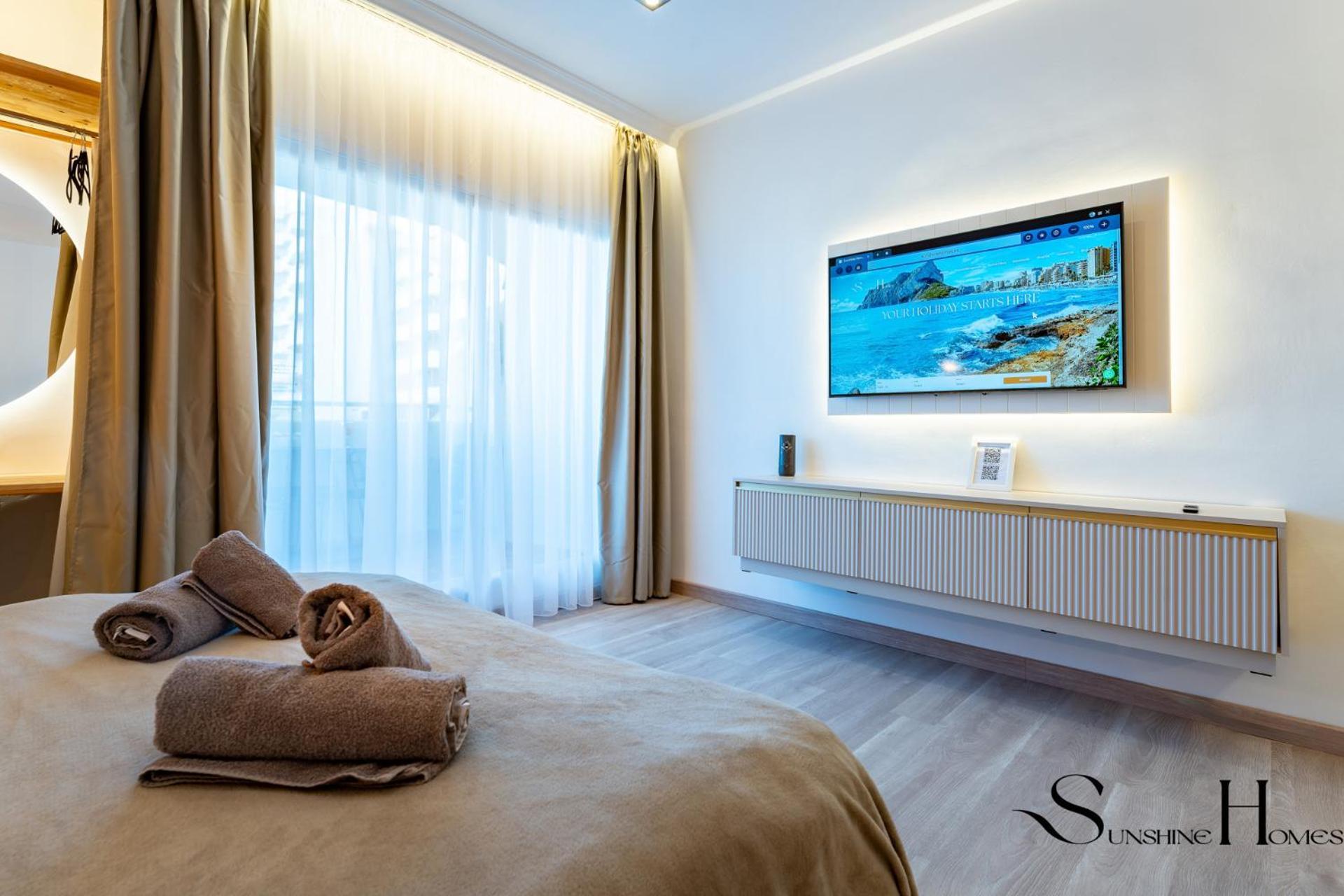 Seaview Beachfront Studio With Aqua Park & Balcony Benalmádena Εξωτερικό φωτογραφία
